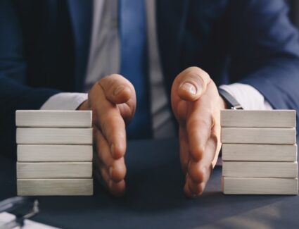Cómo Dividir Bienes en un Divorcio